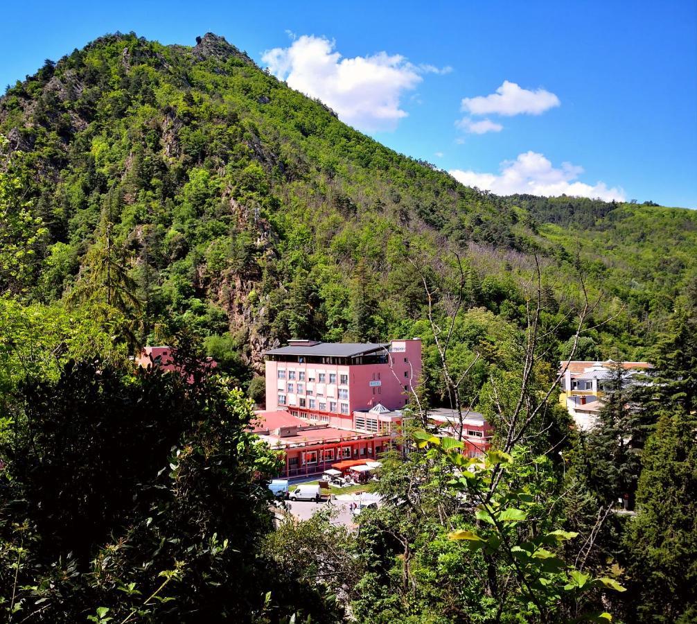 Hotel Les Sources Vernet-les-Bains Eksteriør bilde